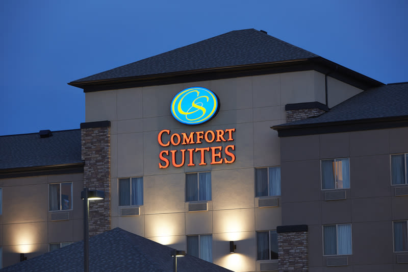 Comfort Suites Saskatoon