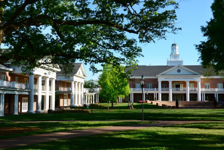 Mckinnon Hall Elon University