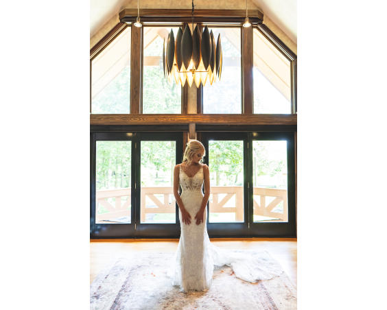 Lizton Lodge Wedding Venie | Lizton, Indiana