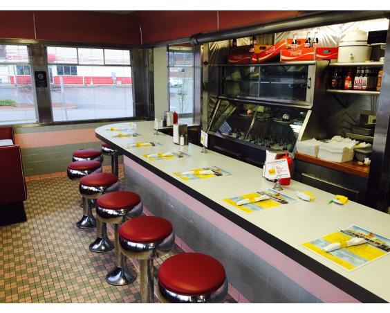 Oasis Diner Counter