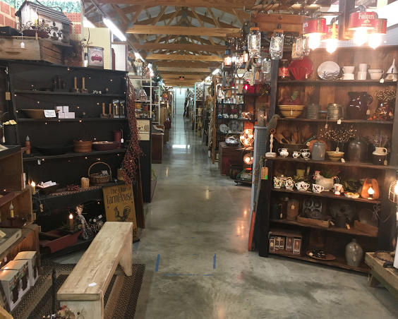 Gilley's Antique and Decorator Mall