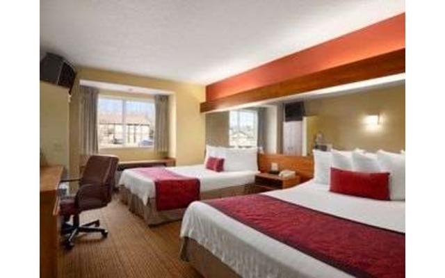 Days Inn Double Room