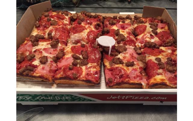 Jet's Pizza