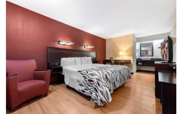 Red Roof Inn Single Room