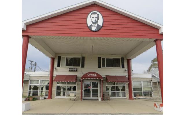 Lincoln Lodge Motel