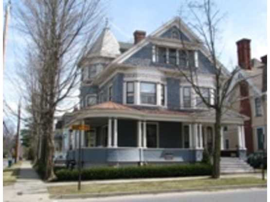 Circular Manor Bed Breakfast