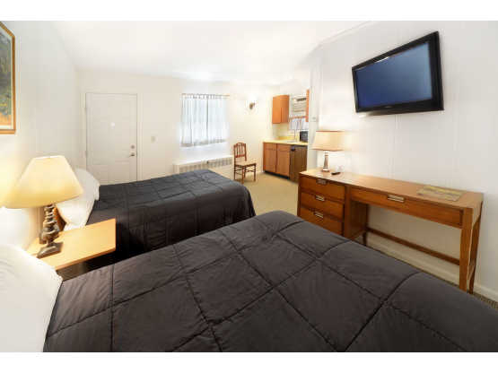 birches-motel-2