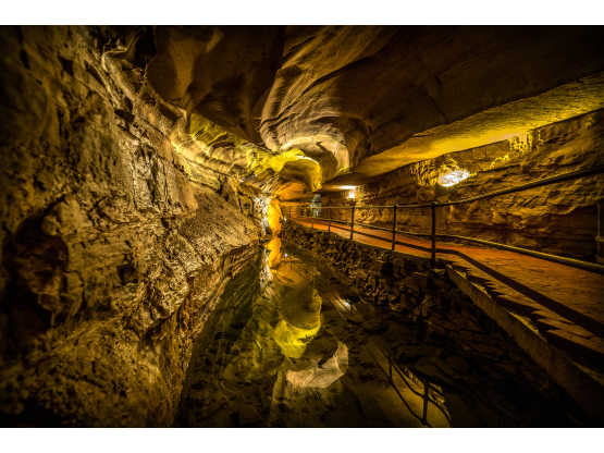 Howe Caverns 1