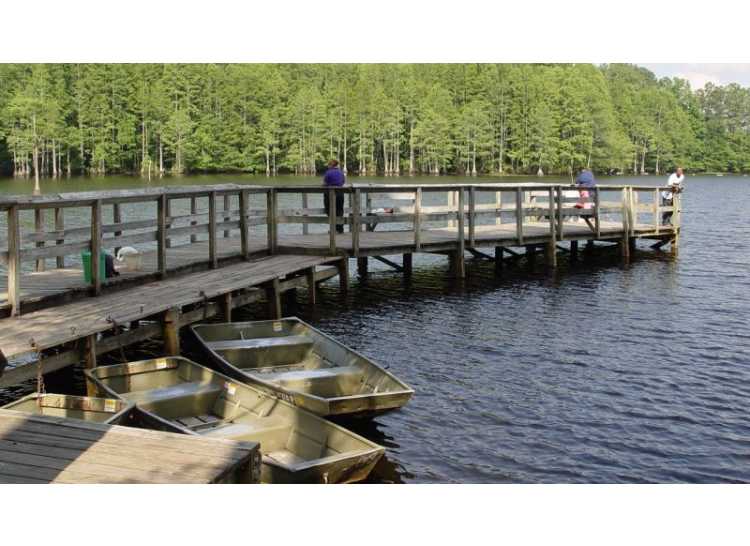 Glenville Lake At Milton E Mazarick Park