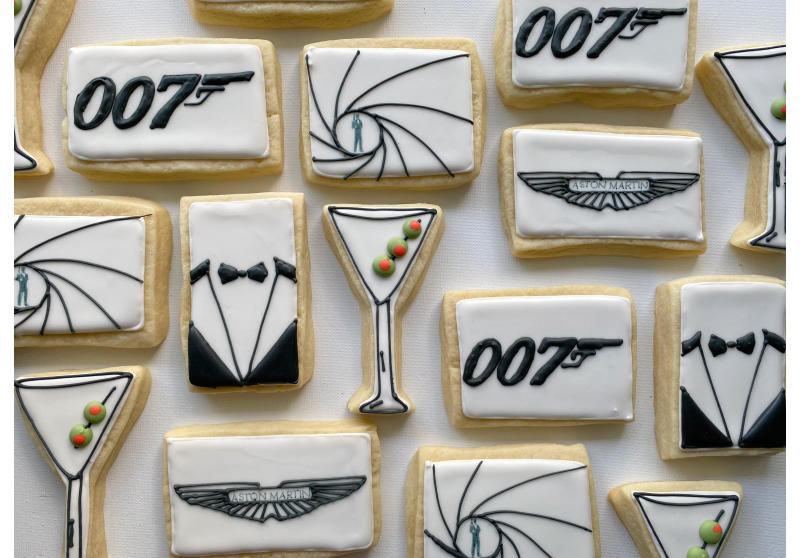 007 Theme