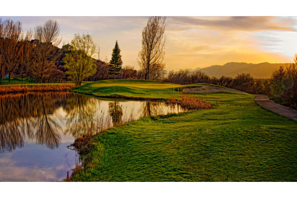 Spanish Oaks Golf Course at Sunset