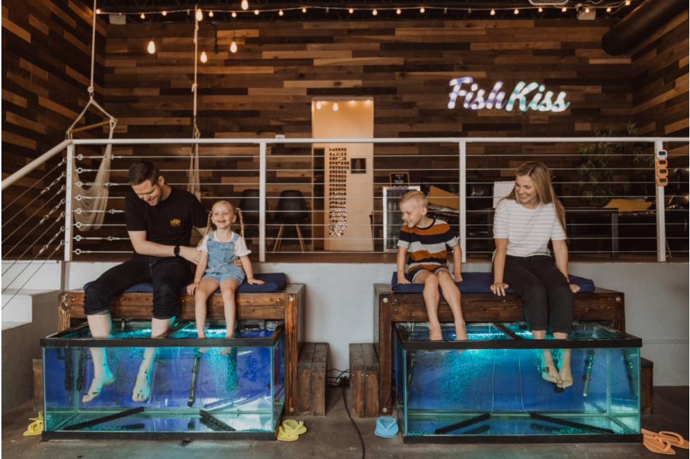 Fish Kiss Family