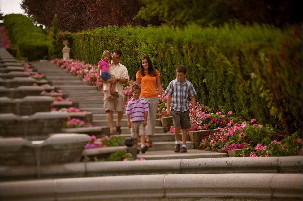 Ashton Gardens