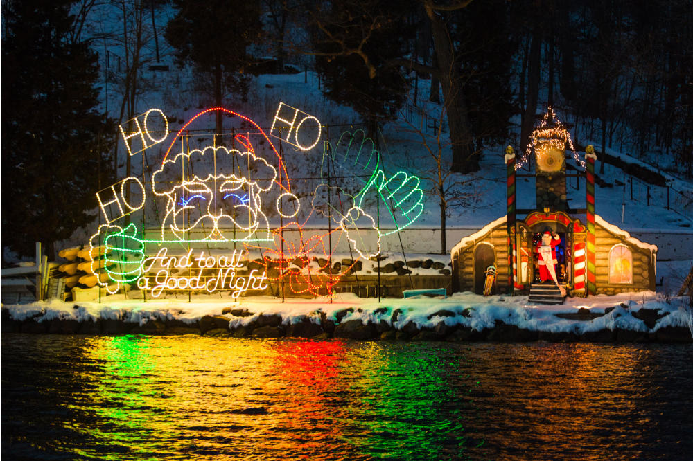 Santa Cruise