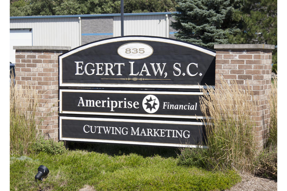 StackStone Wealth Outdoor Sign