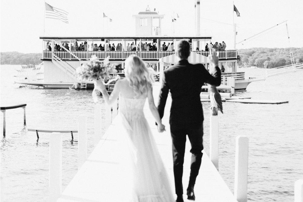 5 - Wedding Guests enjoy cocktail cruise to Pier 290 for their reception