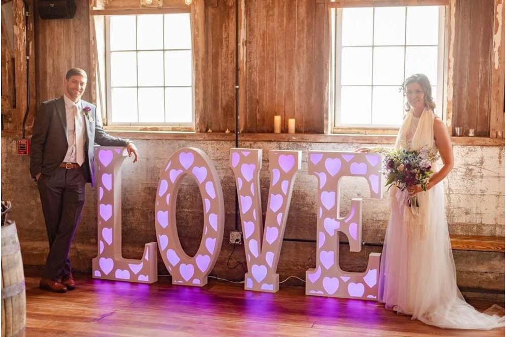 LOVE Decor