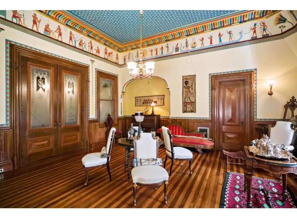 Octagon House music room
