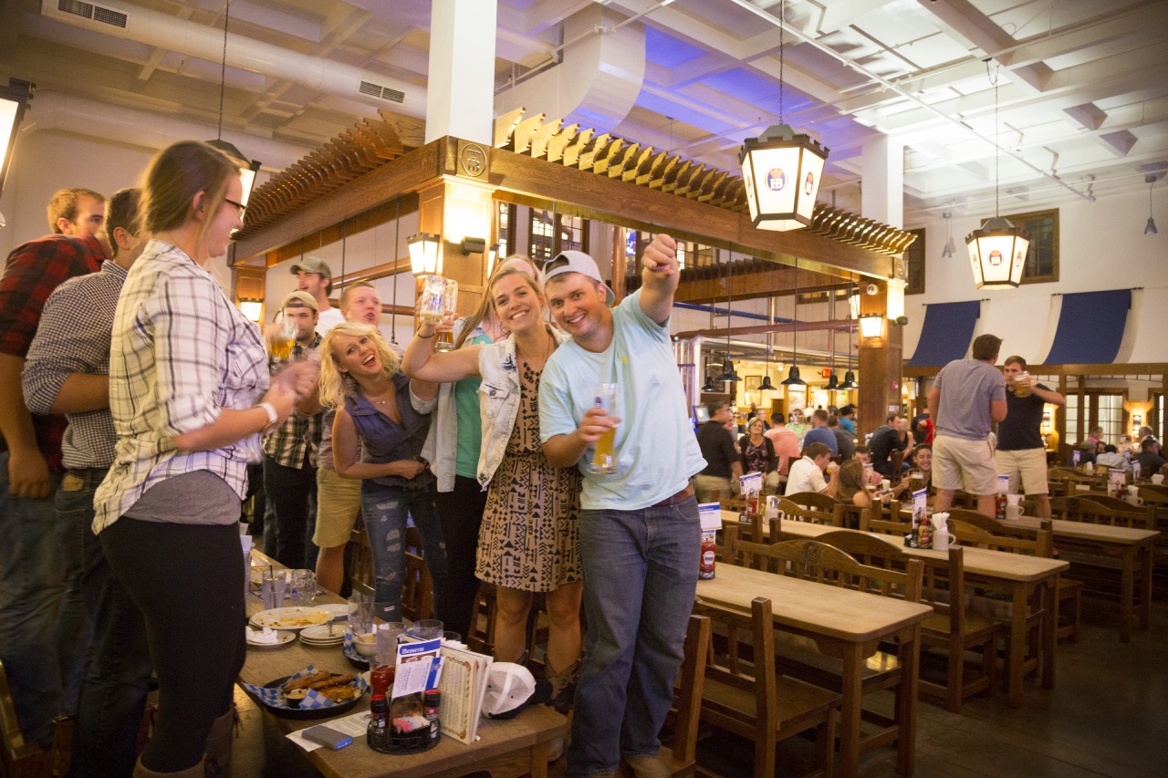 College Night At Hofbrauhaus 4 4 19 Columbus Oh 43212