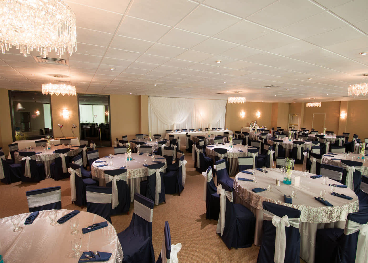 Ever After Wedding Package At Pocono Palace Marshalls Creek Pa 18335