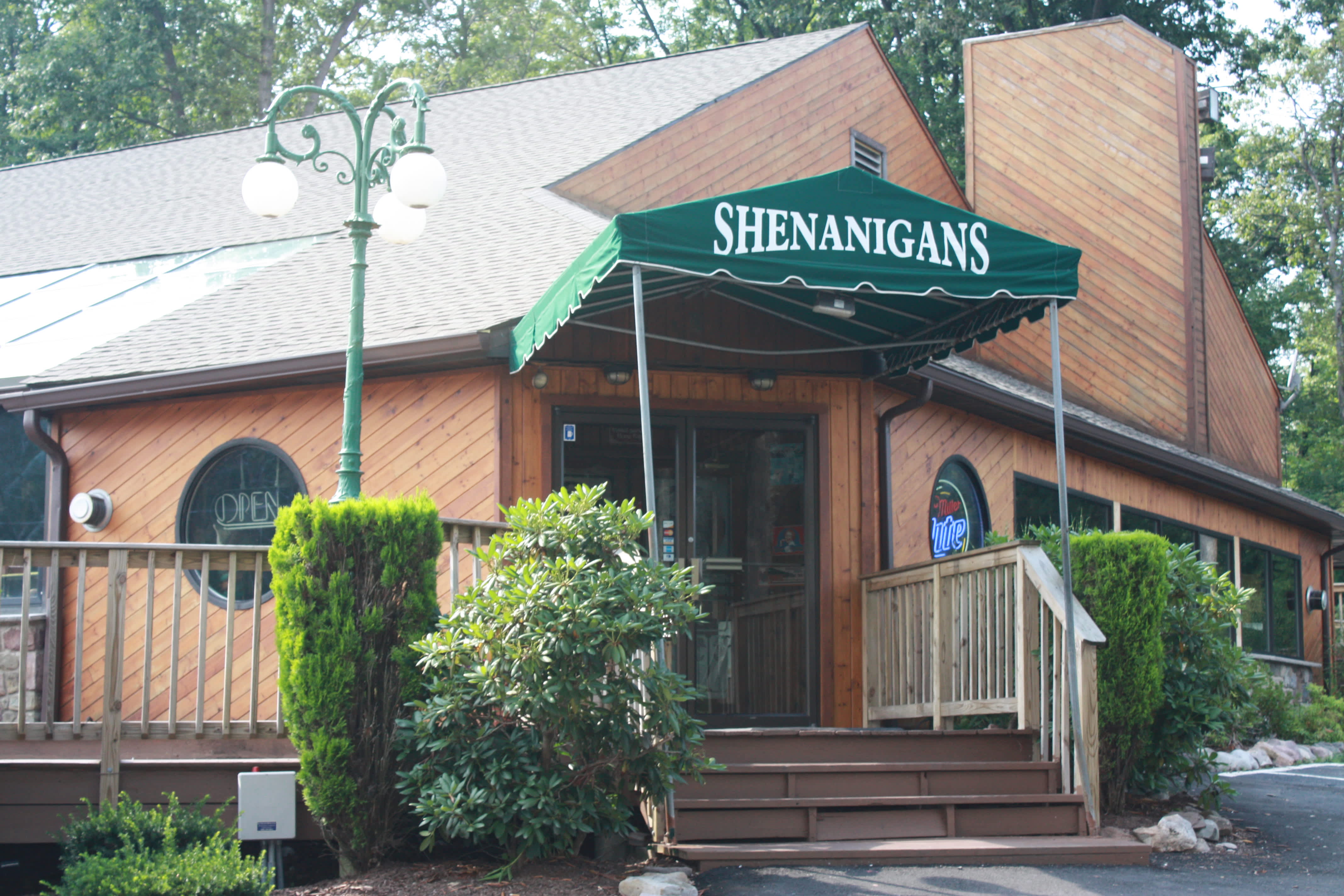 Shenanigans Lake Harmony Pa 18624