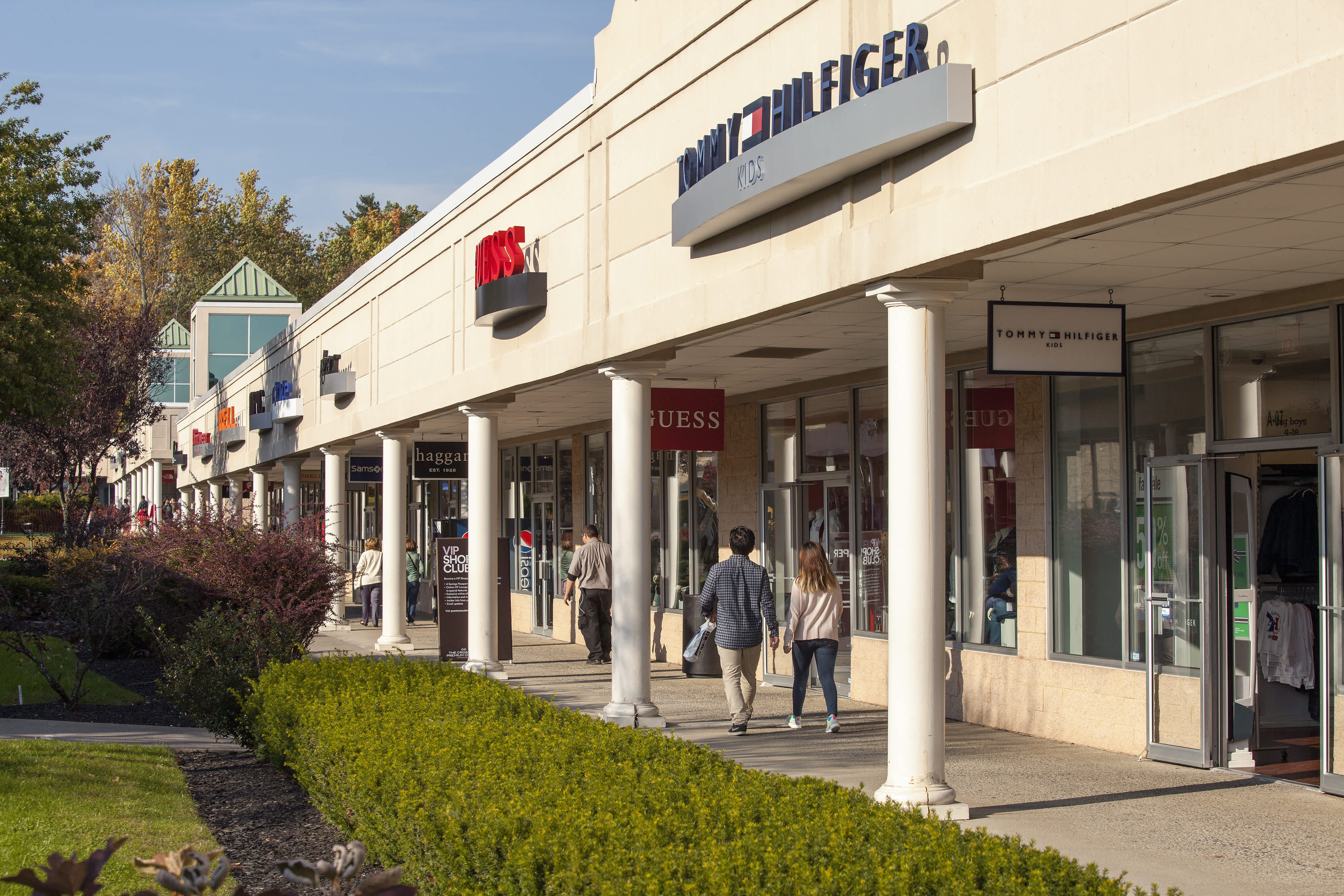 Nike outlet crossings Outlet