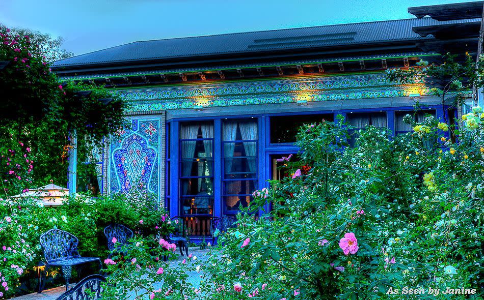 Boulder Dushanbe Teahouse