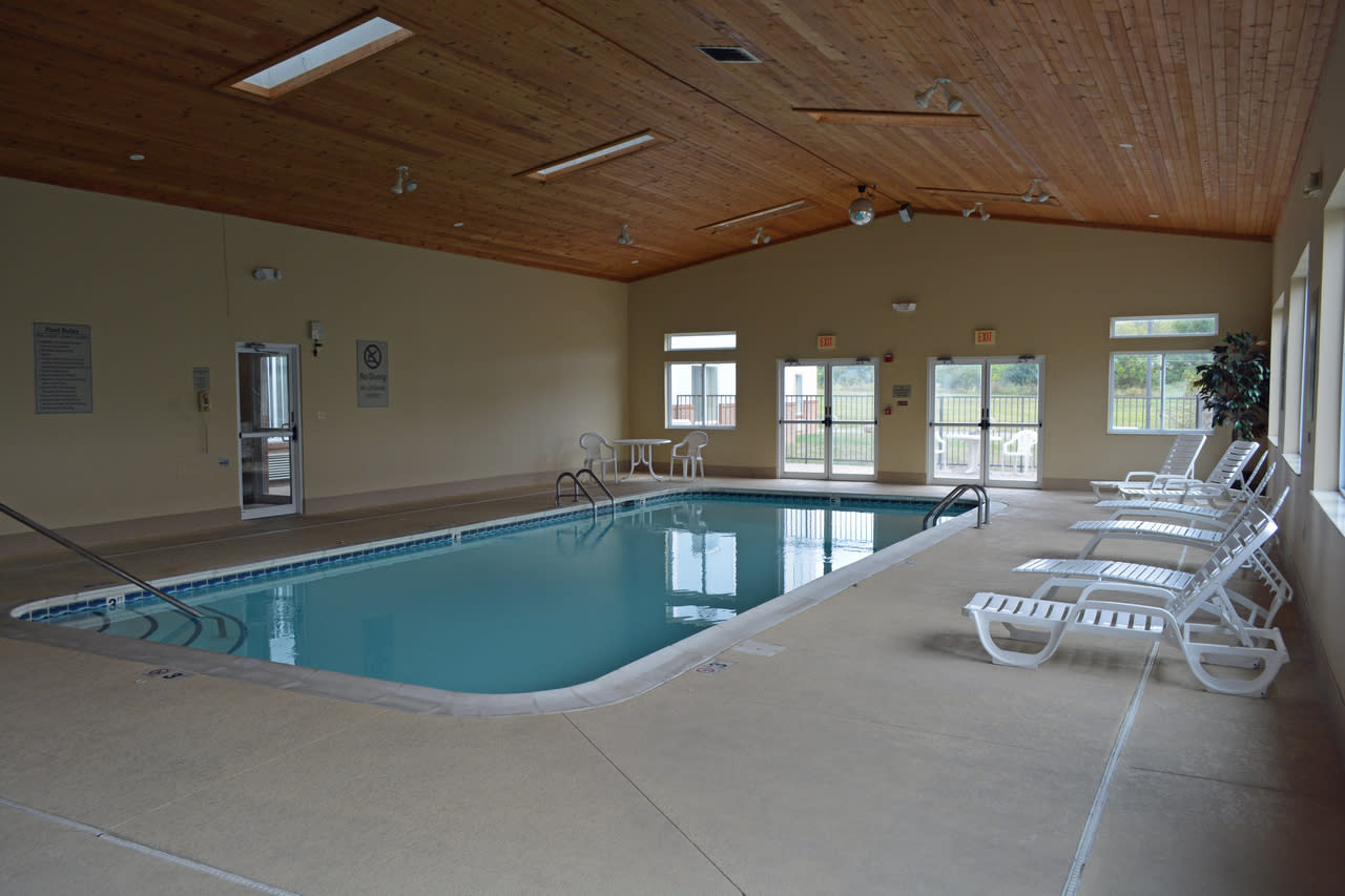 Baymont Inn Suites - 