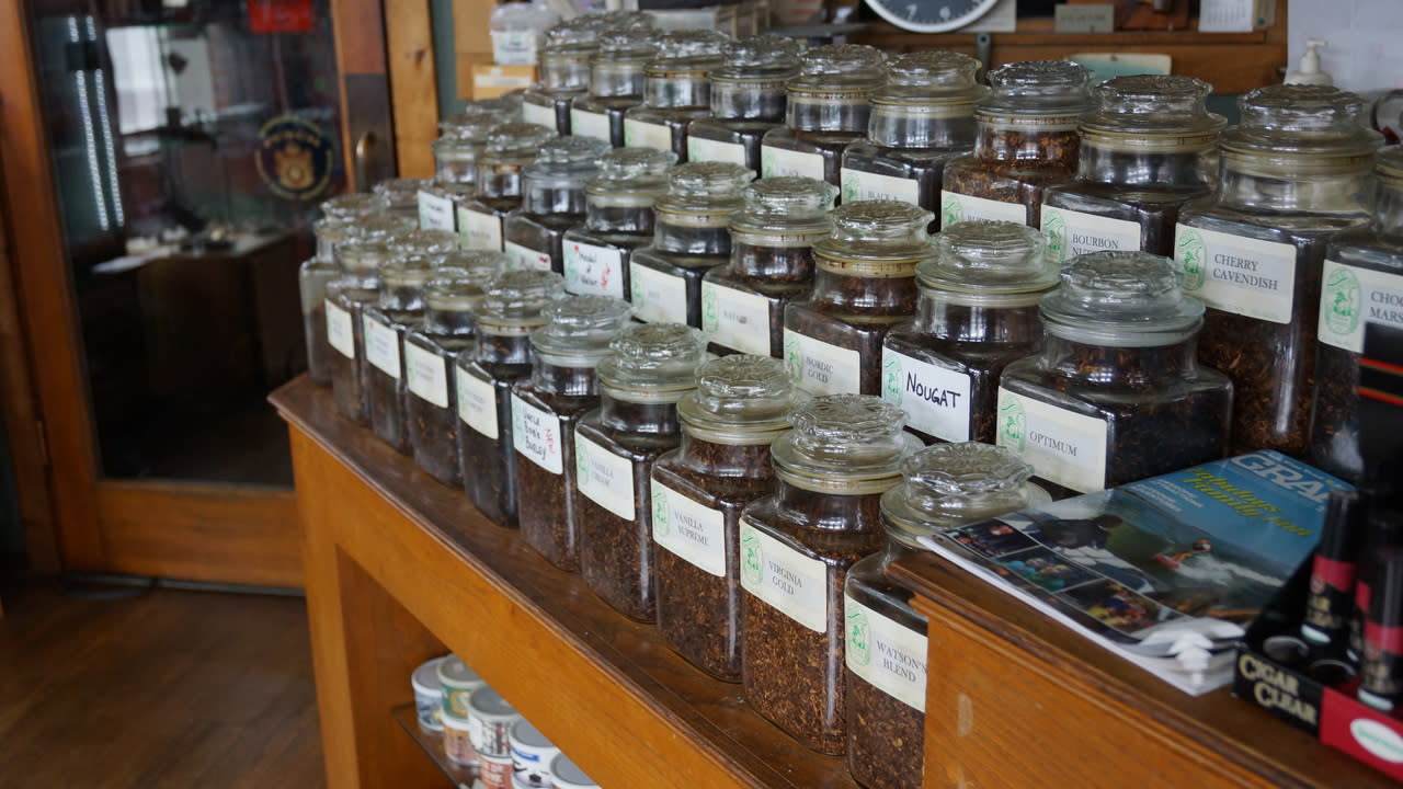 tobacco shop near me open now