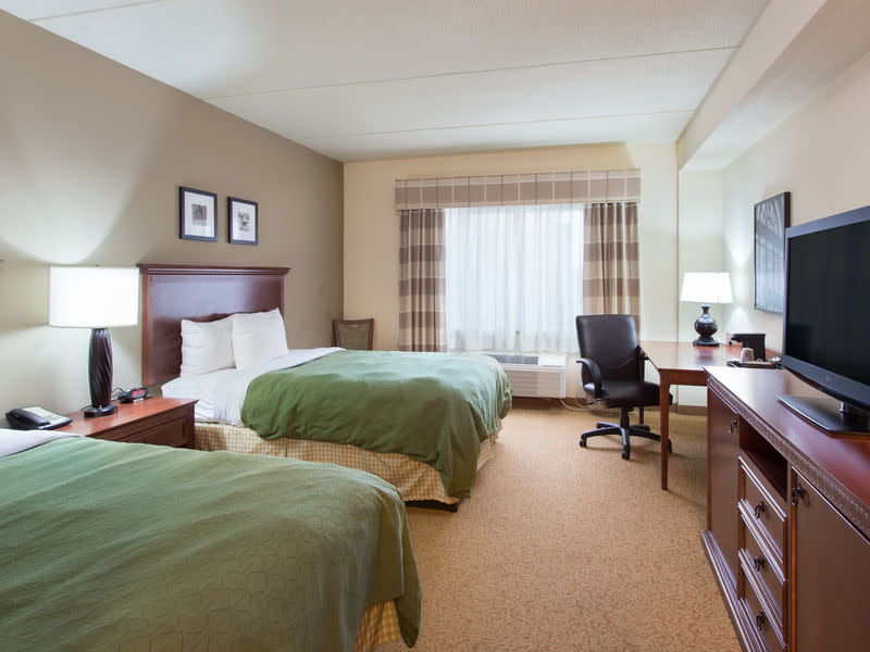 Country Inn Amp Suites West Seneca Ny 14224