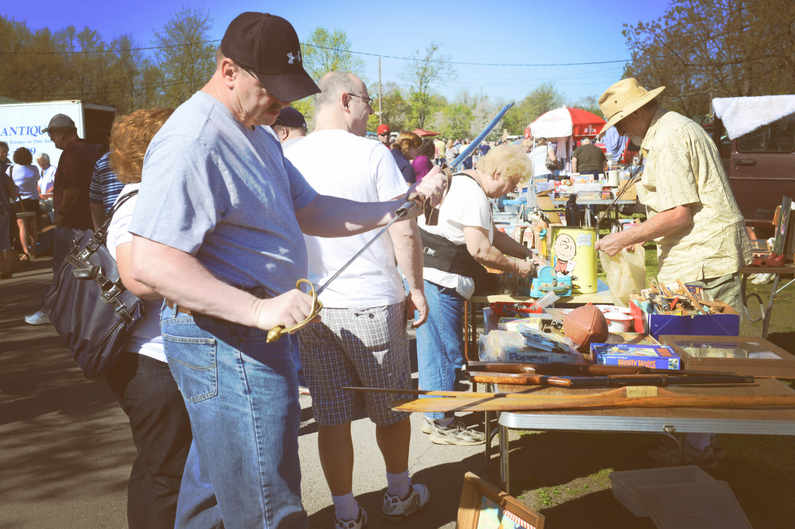 Antique World & Marketplace Clarence, NY 14031