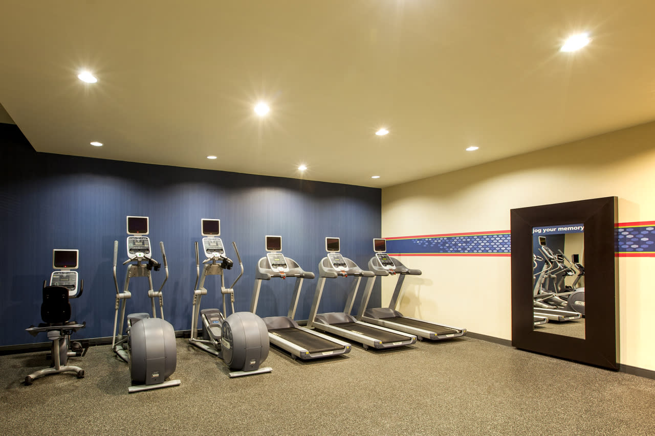 Hampton Inn New York Laguardia Airport East Elmhurst
