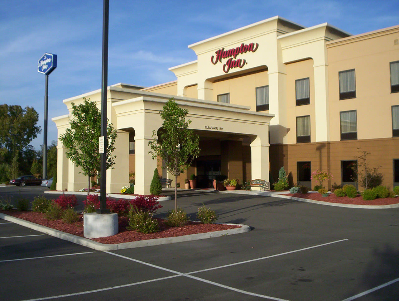 Hampton InnCortland Cortland, NY 13045