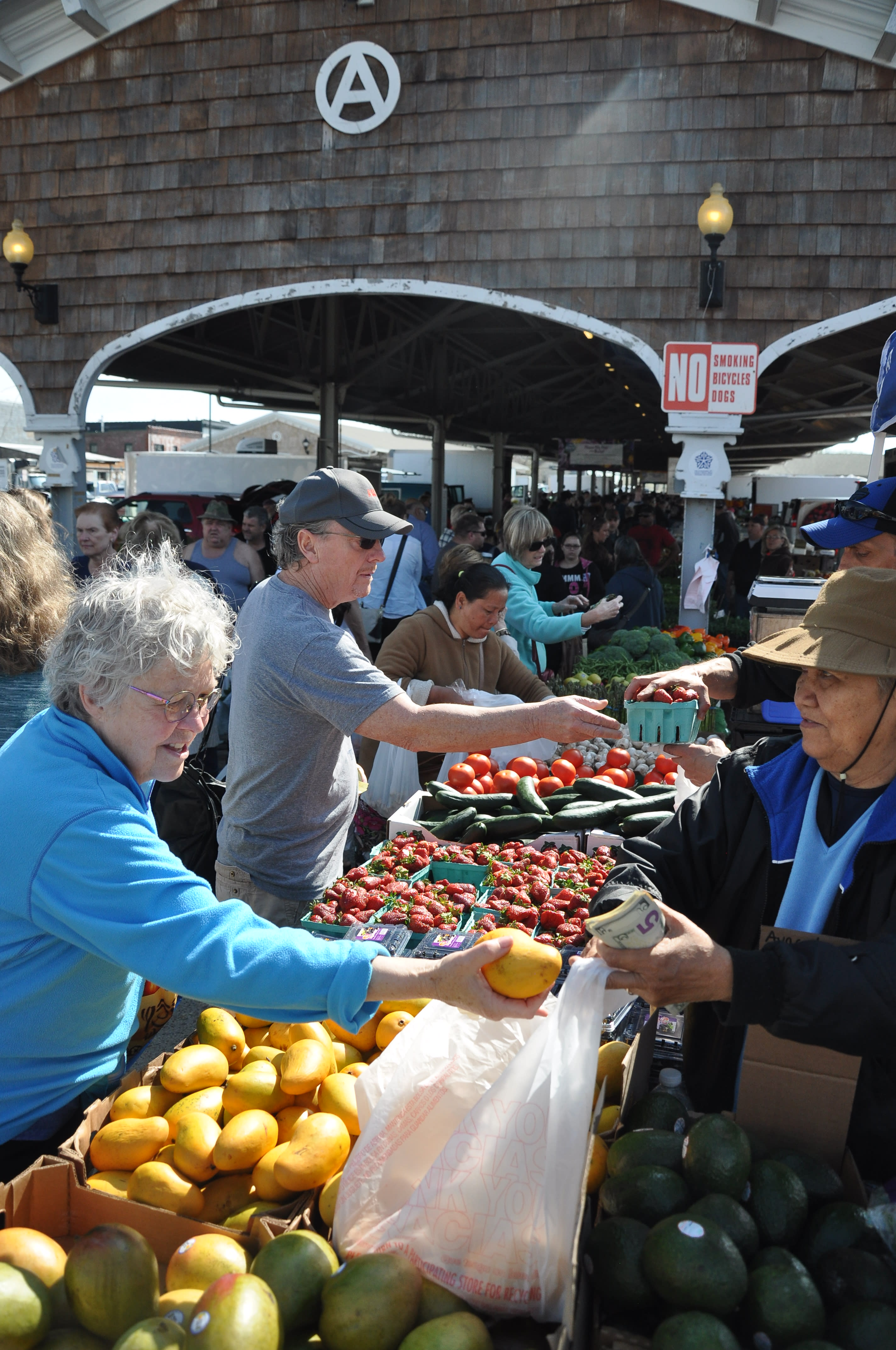 Rochester Public Market Rochester, NY 14609