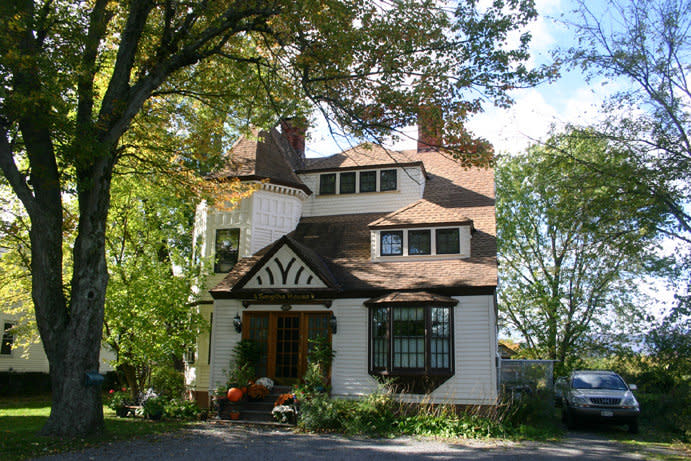 Barclay Heights Bed & Breakfast | Saugerties, NY 12477