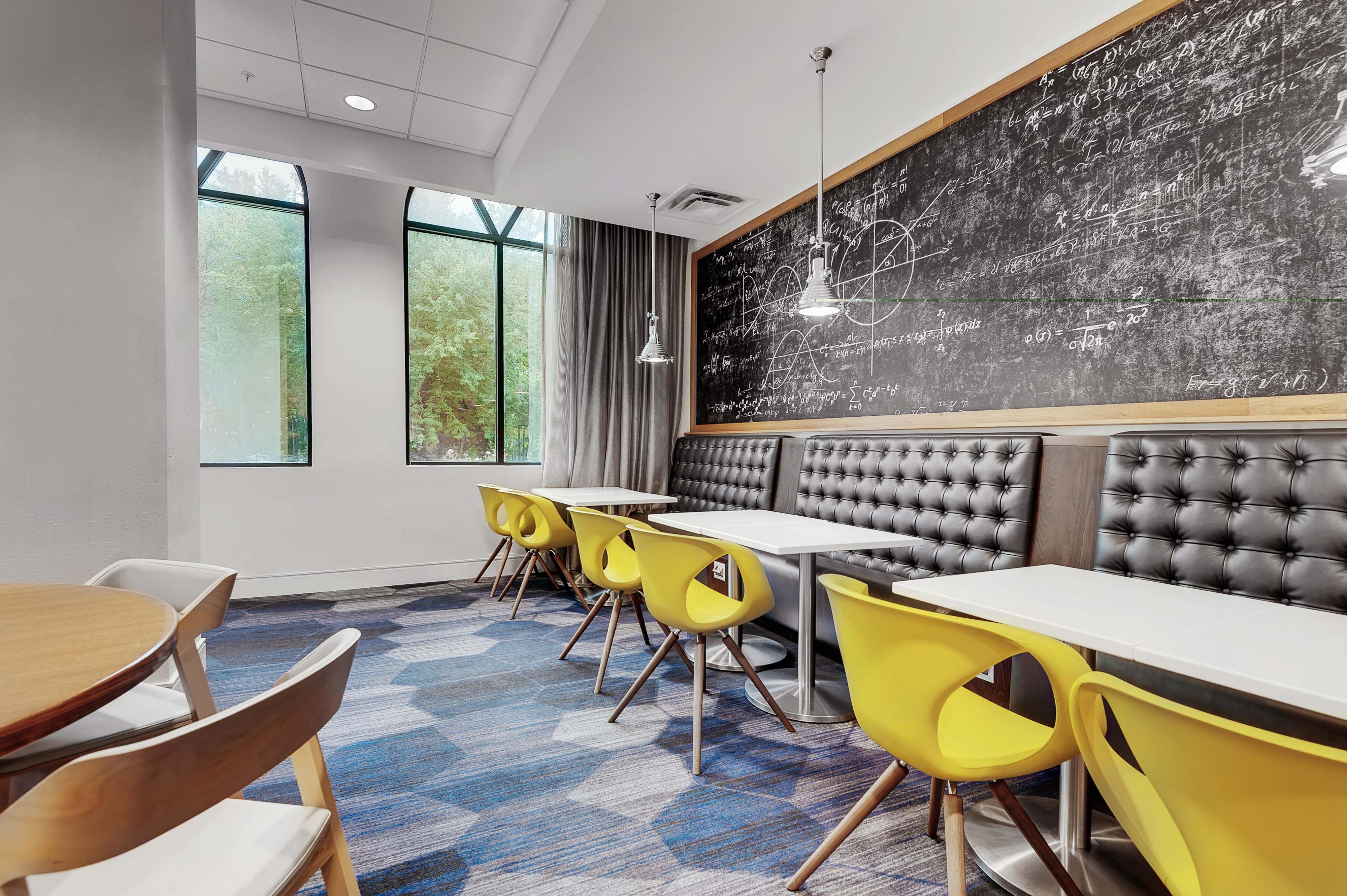 Crabtree Raleigh Restaurants - m3rxpxz