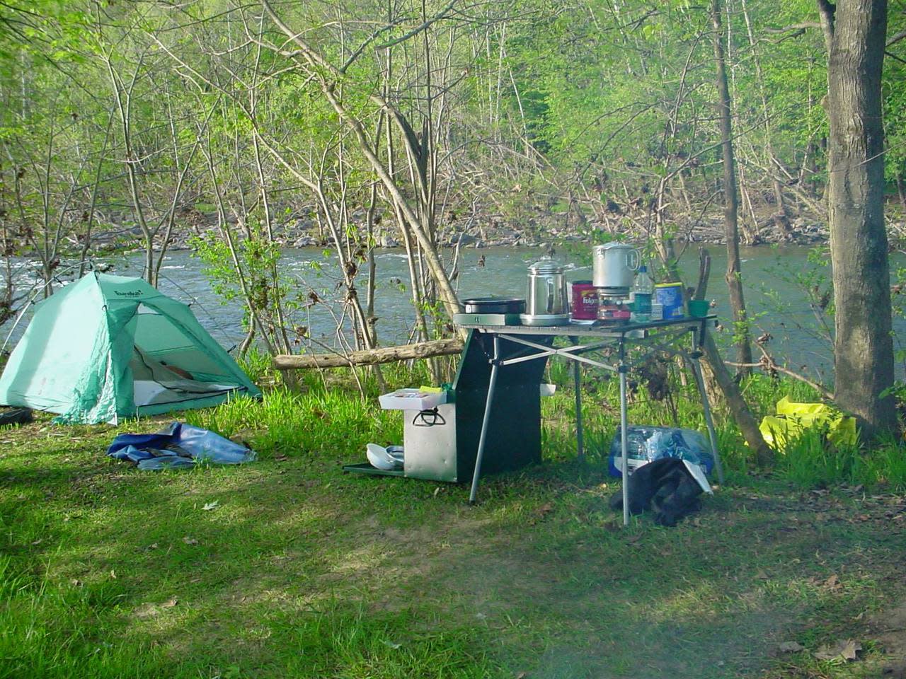 Gala River Front Campground | Eagle CAMPING RIVER CAMP: Campsites