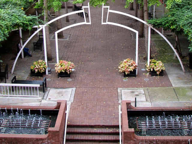 Sister City Sculptures In Century Park Plaza Roanoke Va 24011