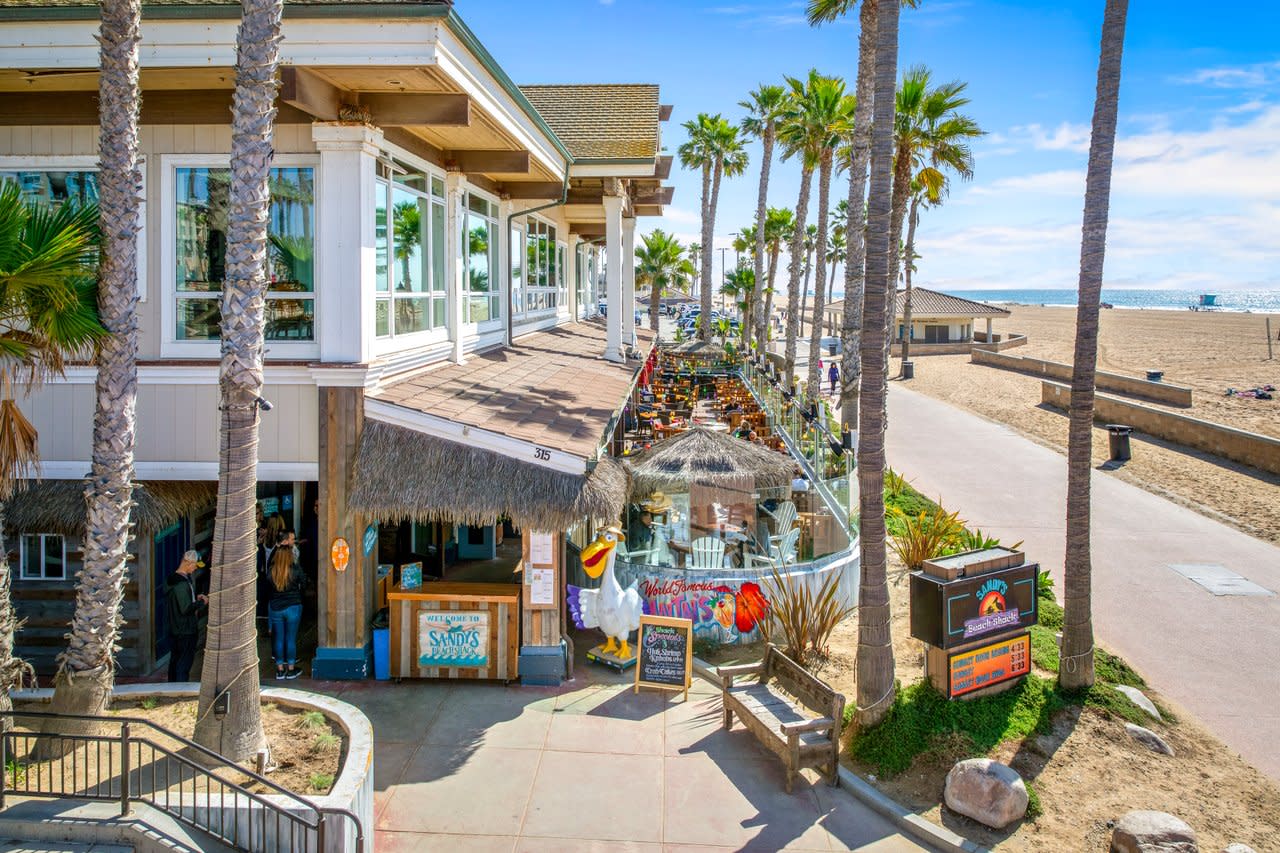 Sandys Huntington Beach, Christmas 2021 Sandy S Beach Shack