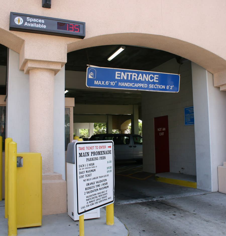 Main Promenade Parking Structure