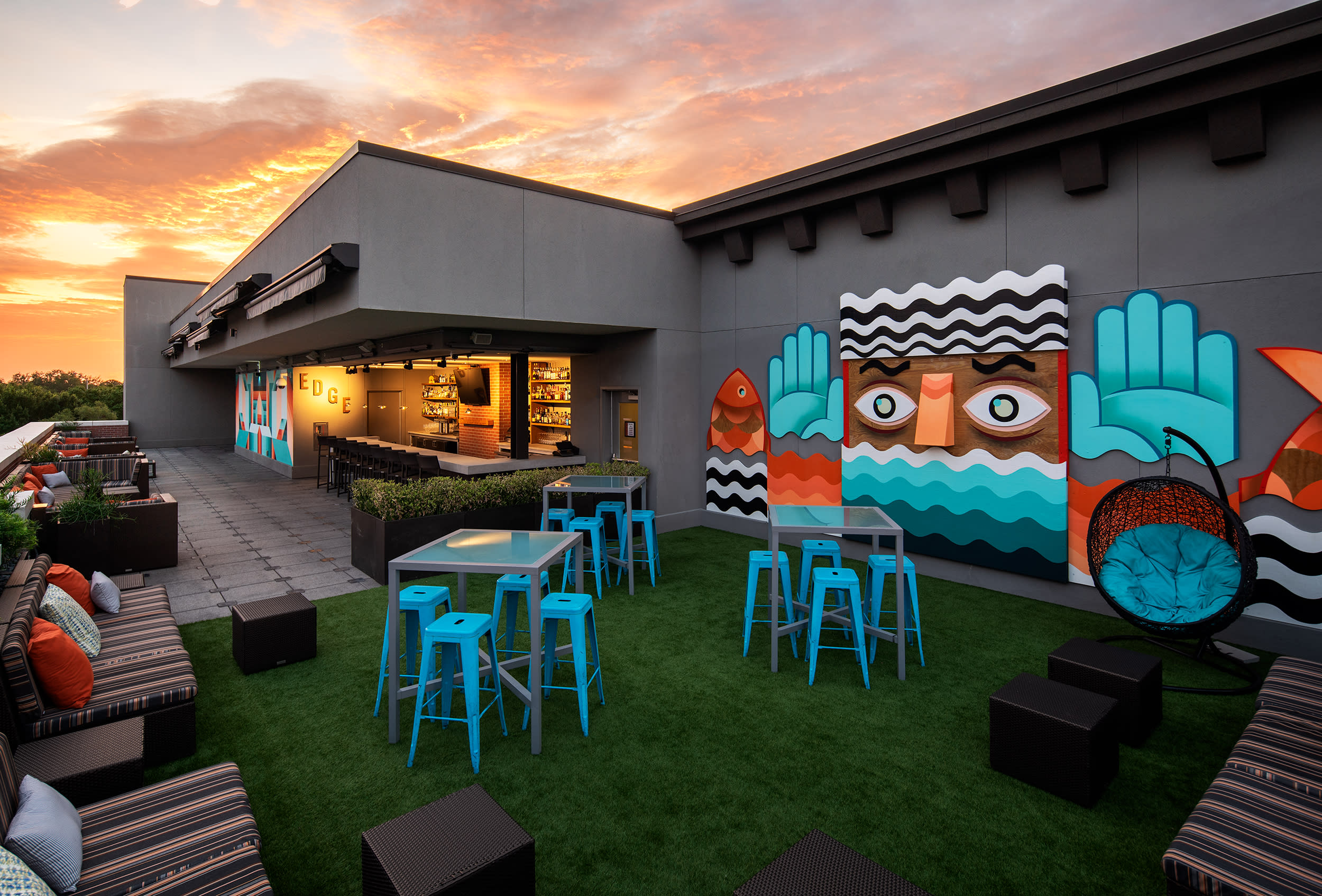 EDGE Rooftop Cocktail Lounge
