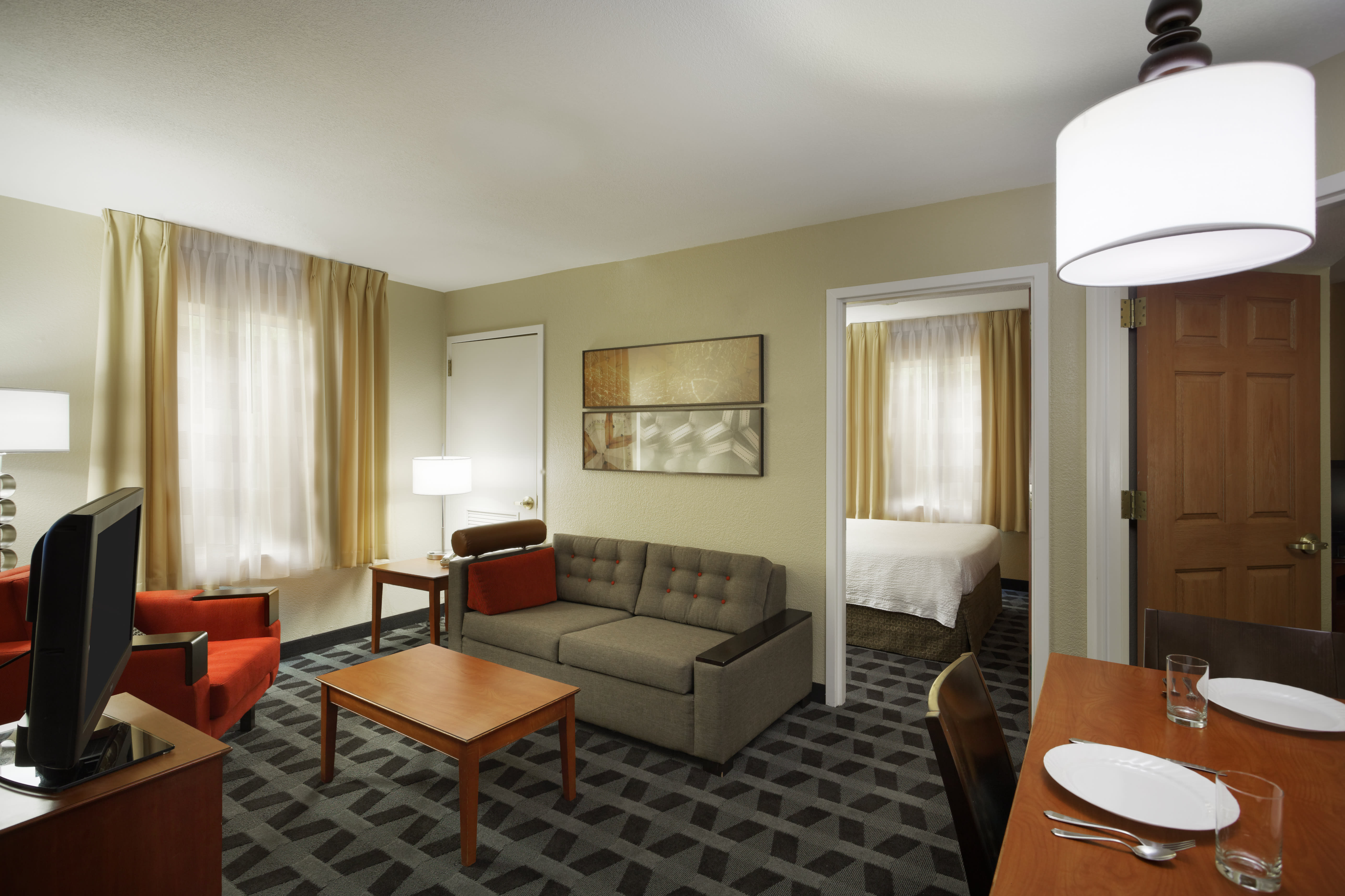 Towneplace Suites By Marriott Tampa North