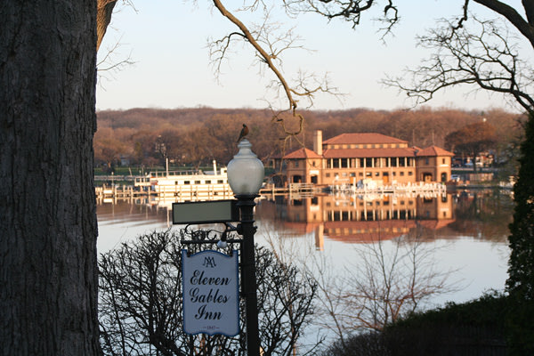 Boutique Inn And Cottage On Lake Geneva