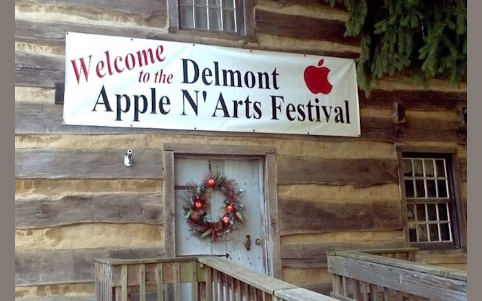 Delmont Apple 'N Arts Festival