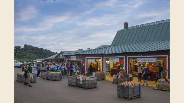 Carter Mountain Orchard Barn