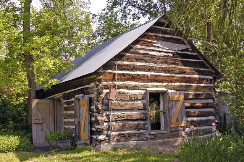 Billing's Cabin at Old Mill Park