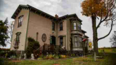 Exterior view of Graestone Manor