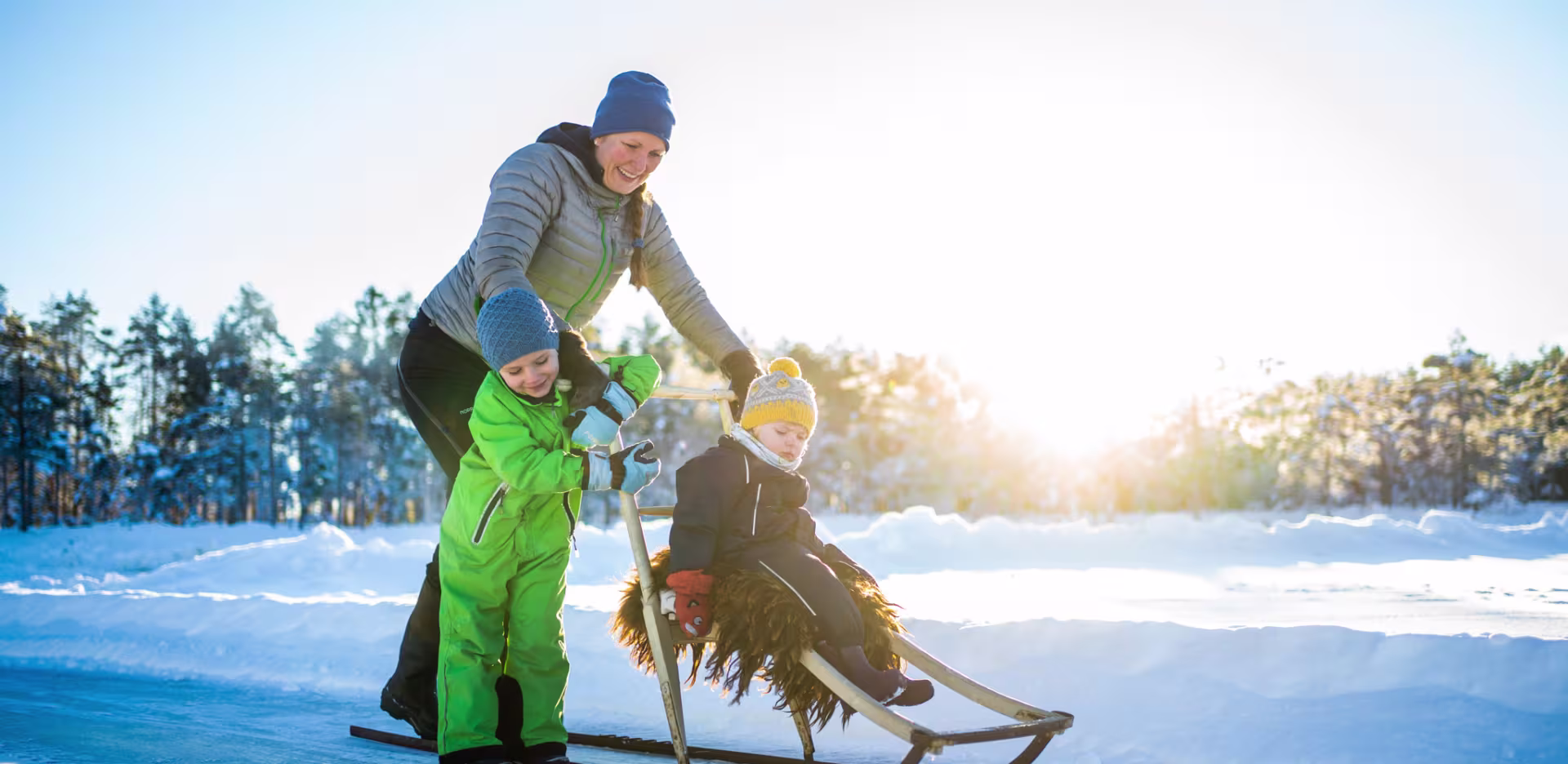 Vinter langs Haldenkanalen – Sparkstøtting
