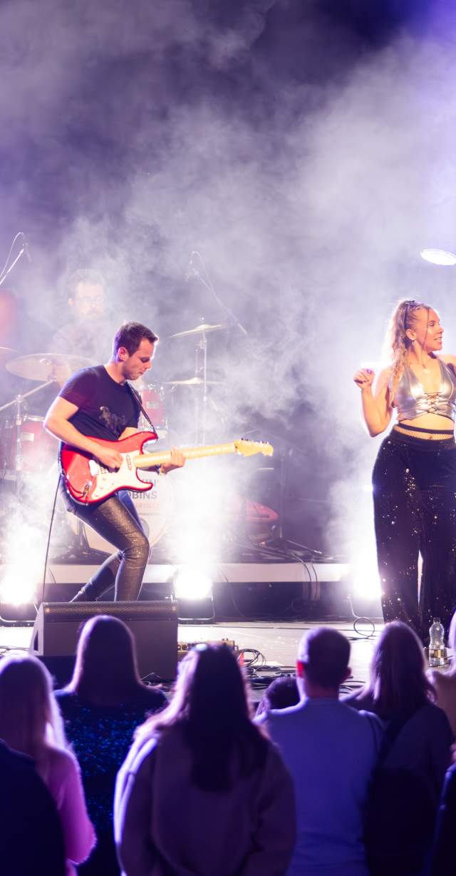 Vaillant Live Opening Show - - Dorothy Ella