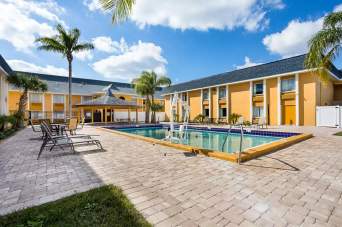 Quality Inn & Suites - Heritage Park